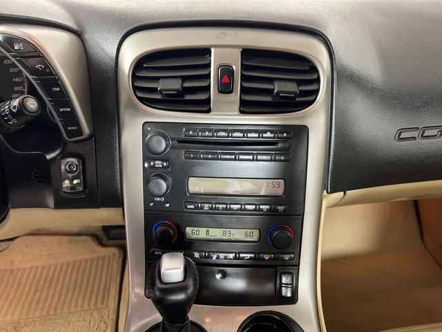 Used 2005 Chevrolet Corvette Coupe w/ Preferred Equipment Group RWD image 18