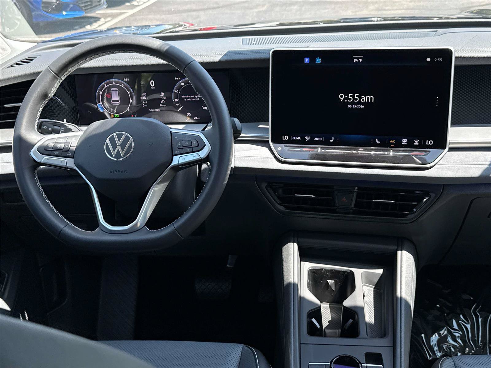 New 2026 Volkswagen Tiguan SE FWD image 13