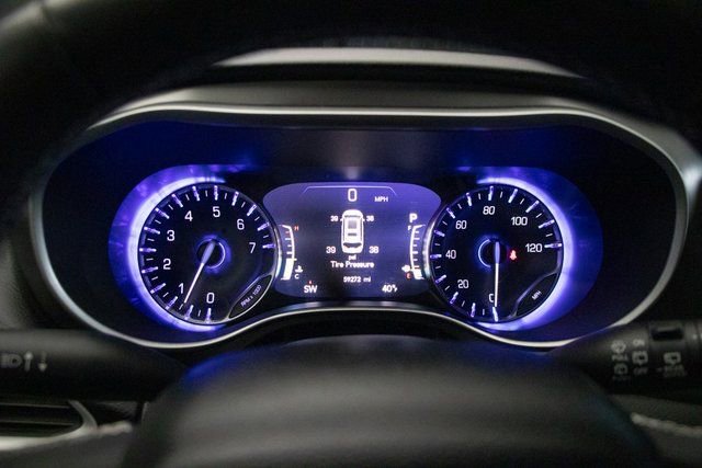 Used 2022 Chrysler Pacifica Touring-L image 30