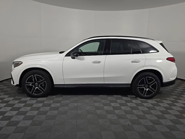 New 2026 Mercedes-Benz GLC 300 4MATIC image 2