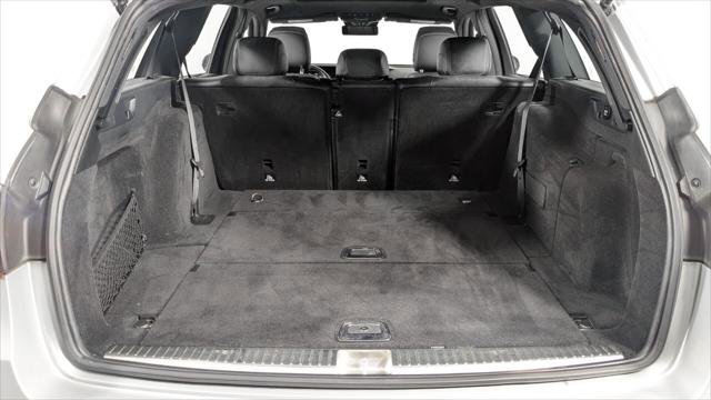 Used 2017 Mercedes-Benz E 400 4MATIC Wagon image 19
