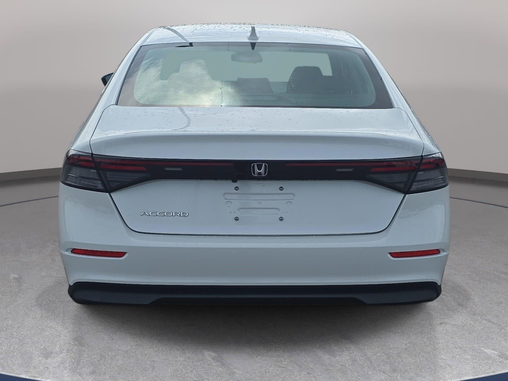Used 2023 Honda Accord EX image 6