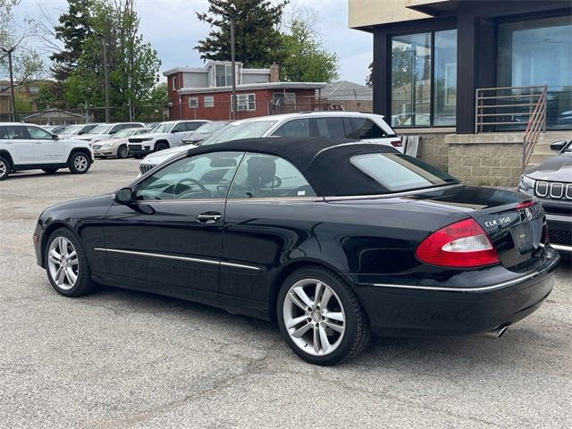 Used 2008 Mercedes-Benz CLK 350 Cabriolet w/ P1 Pkg image 4