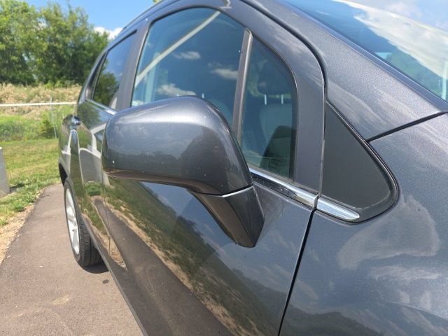 Used 2016 Chevrolet Trax LTZ FWD image 5