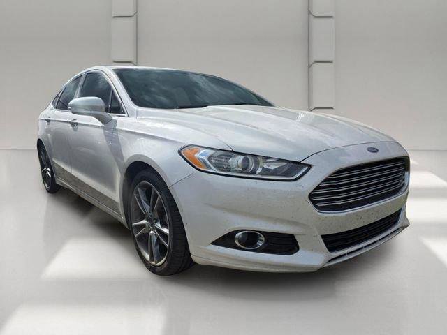 Used 2015 Ford Fusion Titanium FWD image 3