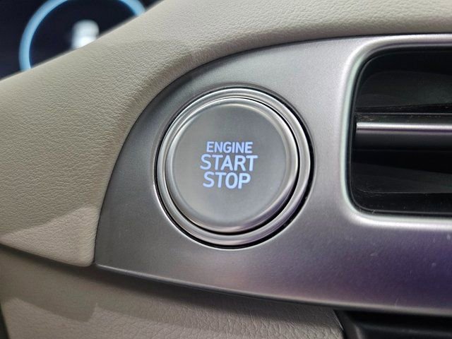 Used 2023 Hyundai Palisade Limited image 17