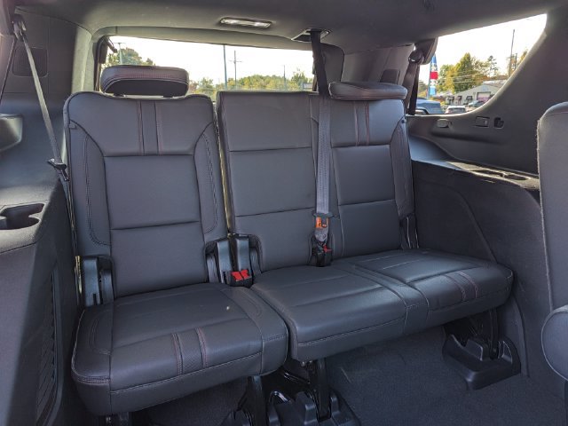 Used 2022 Chevrolet Tahoe RST w/ Luxury Package AWD/4WD image 20