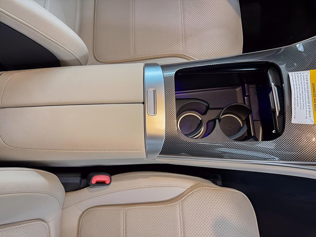 Used 2025 Mercedes-Benz GLC 300 GLC 300 image 24