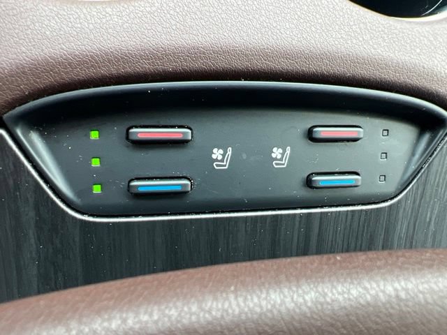 Used 2021 Toyota Venza Limited w/ Advanced Technology Package AWD/4WD image 31