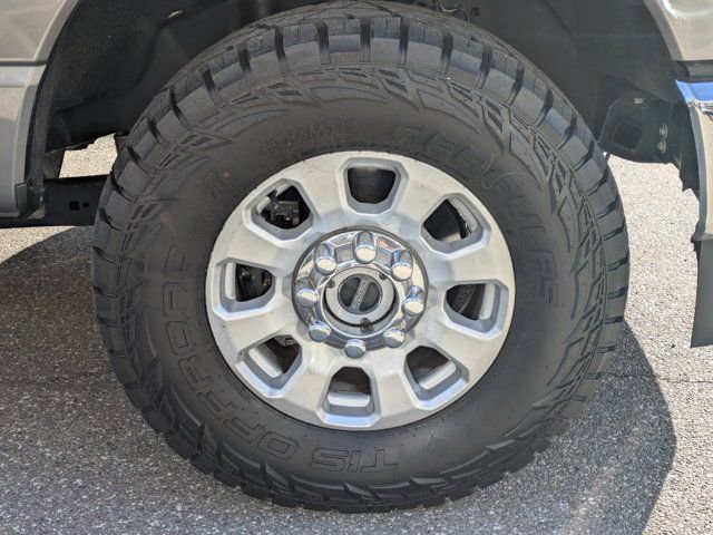 Used 2023 Ford F250 XLT image 9