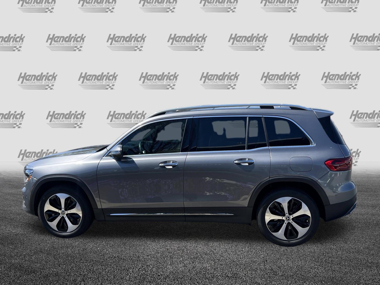 Used 2025 Mercedes-Benz GLB 250 250 image 7