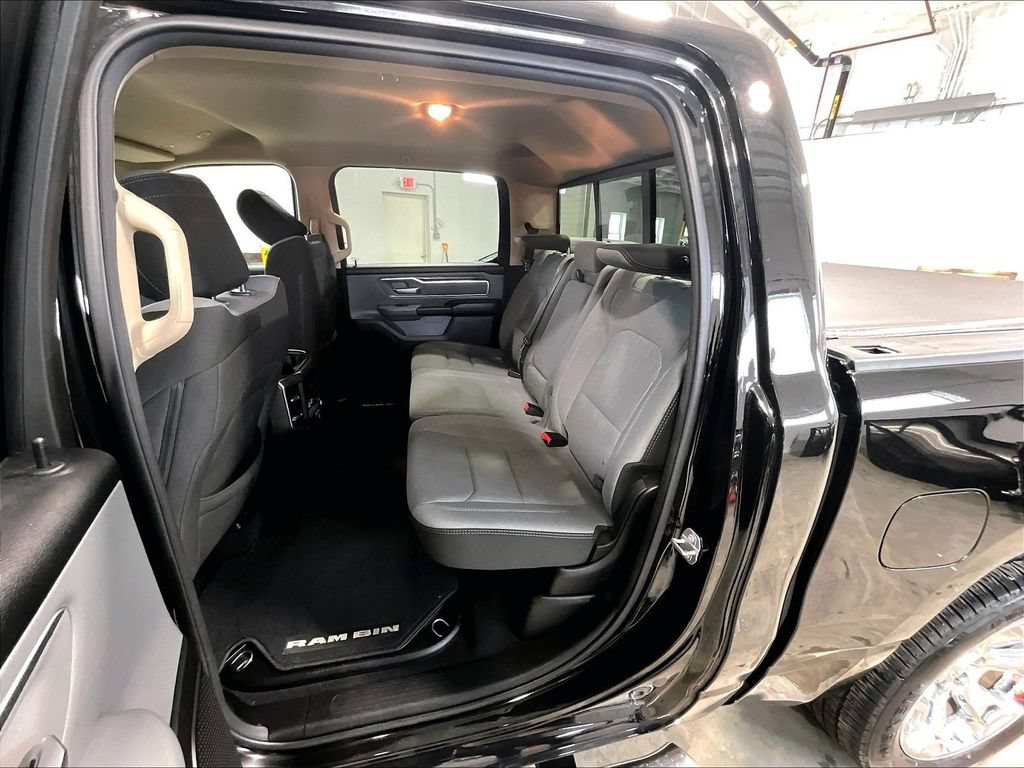 Used 2019 RAM 1500 Big Horn AWD/4WD image 15