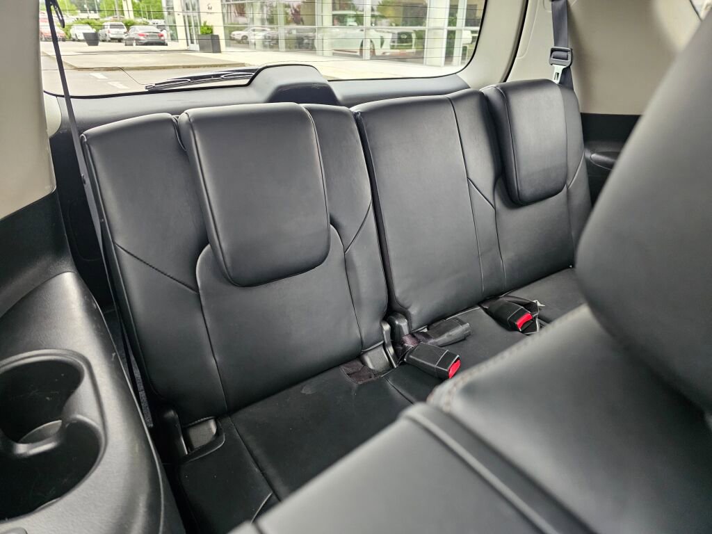 Used 2024 Nissan Armada Platinum AWD/4WD image 17