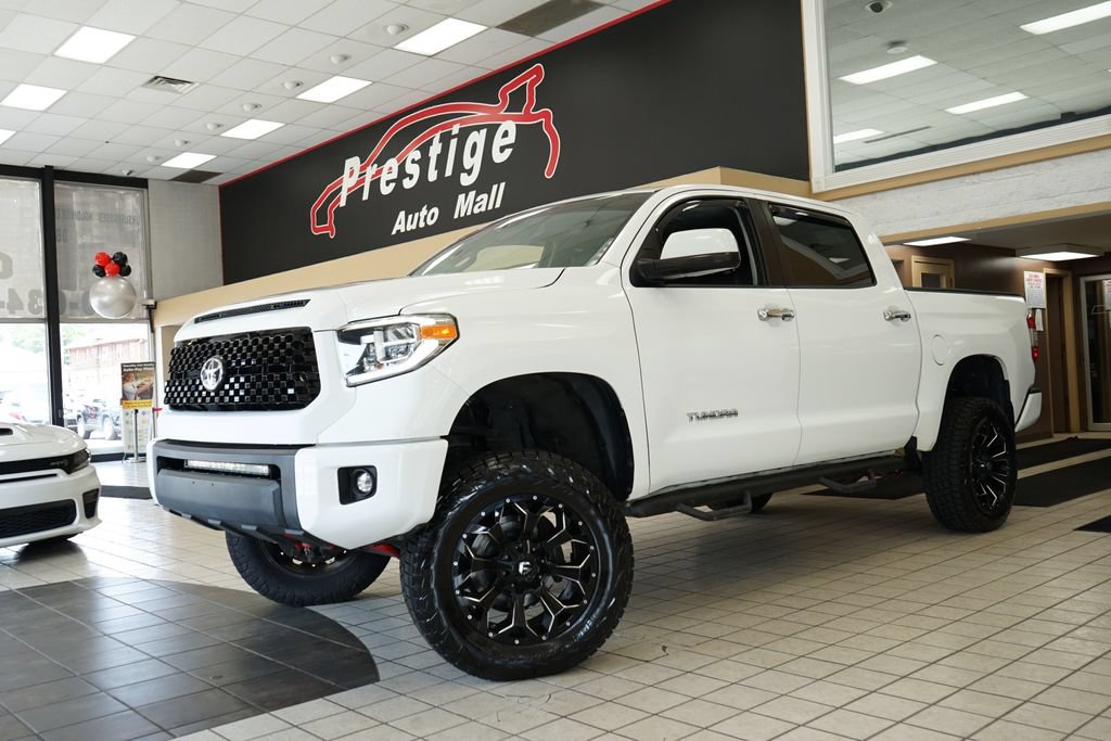 Used 2018 Toyota Tundra Limited w/ Limited Premium Package AWD/4WD image 19
