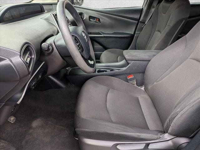Used 2022 Toyota Prius L Eco image 8