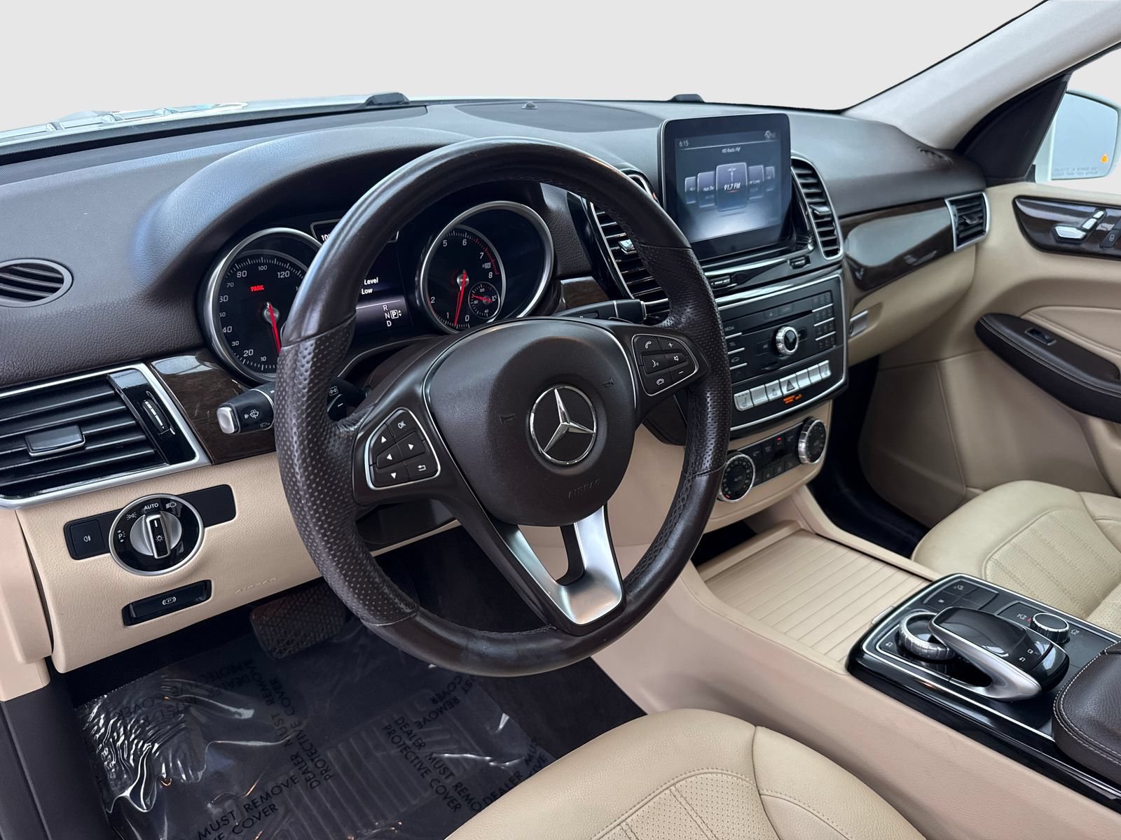 Used 2016 Mercedes-Benz GLE 350 4MATIC w/ Premium Package image 18