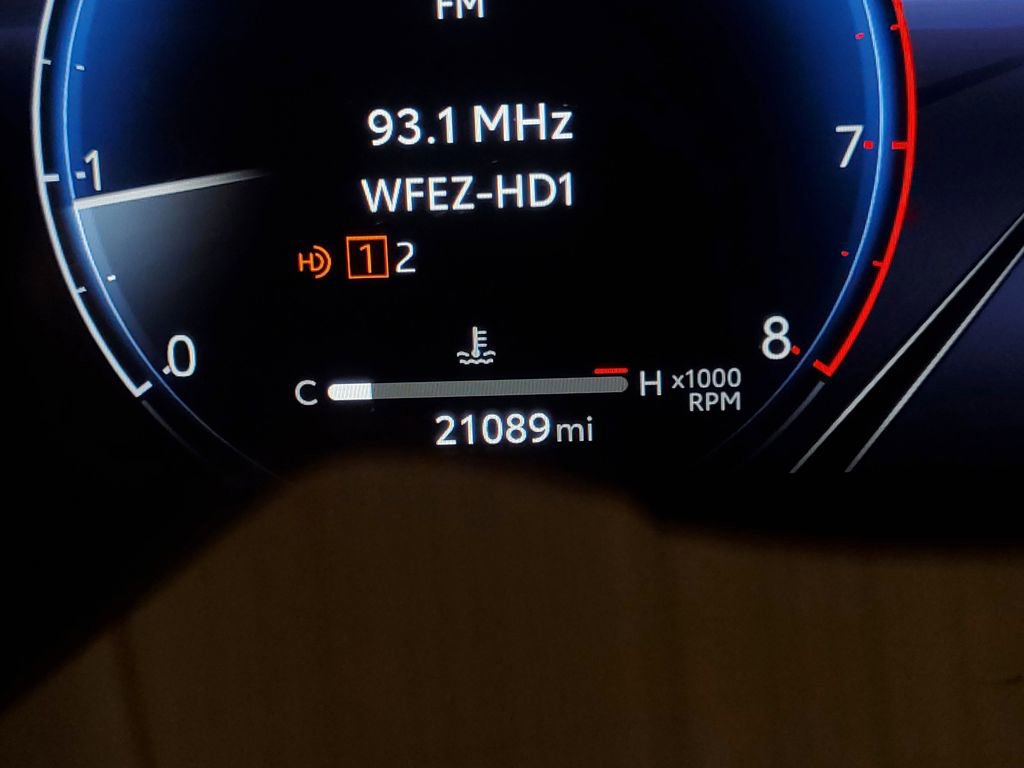 Used 2024 Toyota Highlander Limited image 26