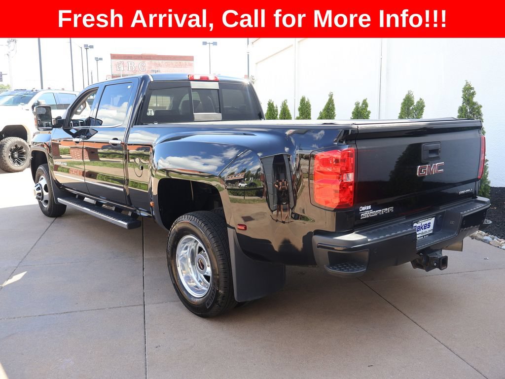 Used 2017 GMC Sierra 3500 Denali w/ Duramax Plus Package AWD/4WD image 4