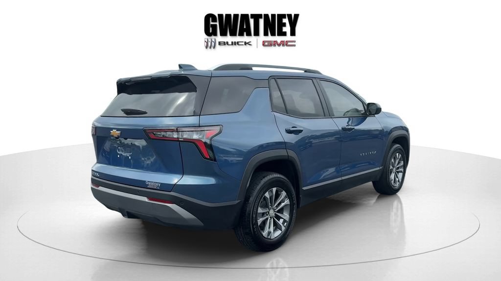 Used 2026 Chevrolet Equinox LT FWD image 3