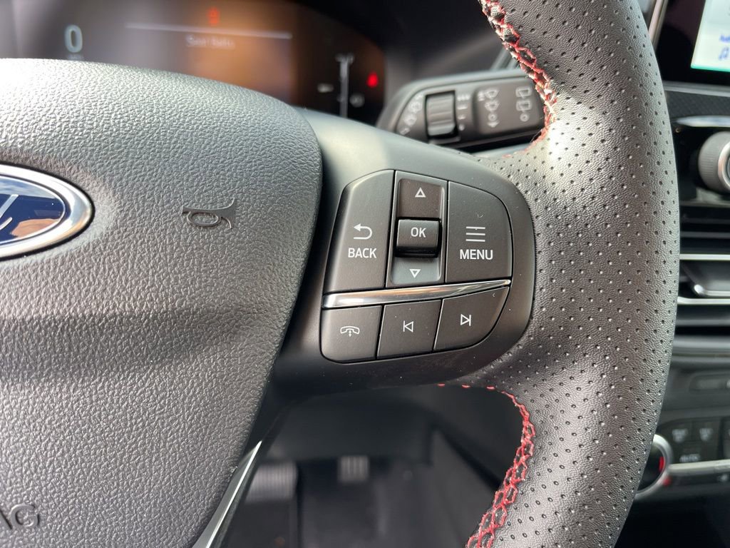 New 2026 Ford Escape ST-Line Select w/ Equipment Group 401A image 15