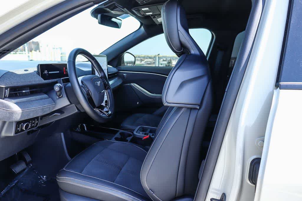 Used 2025 Ford Mustang Mach-E GT AWD/4WD image 16