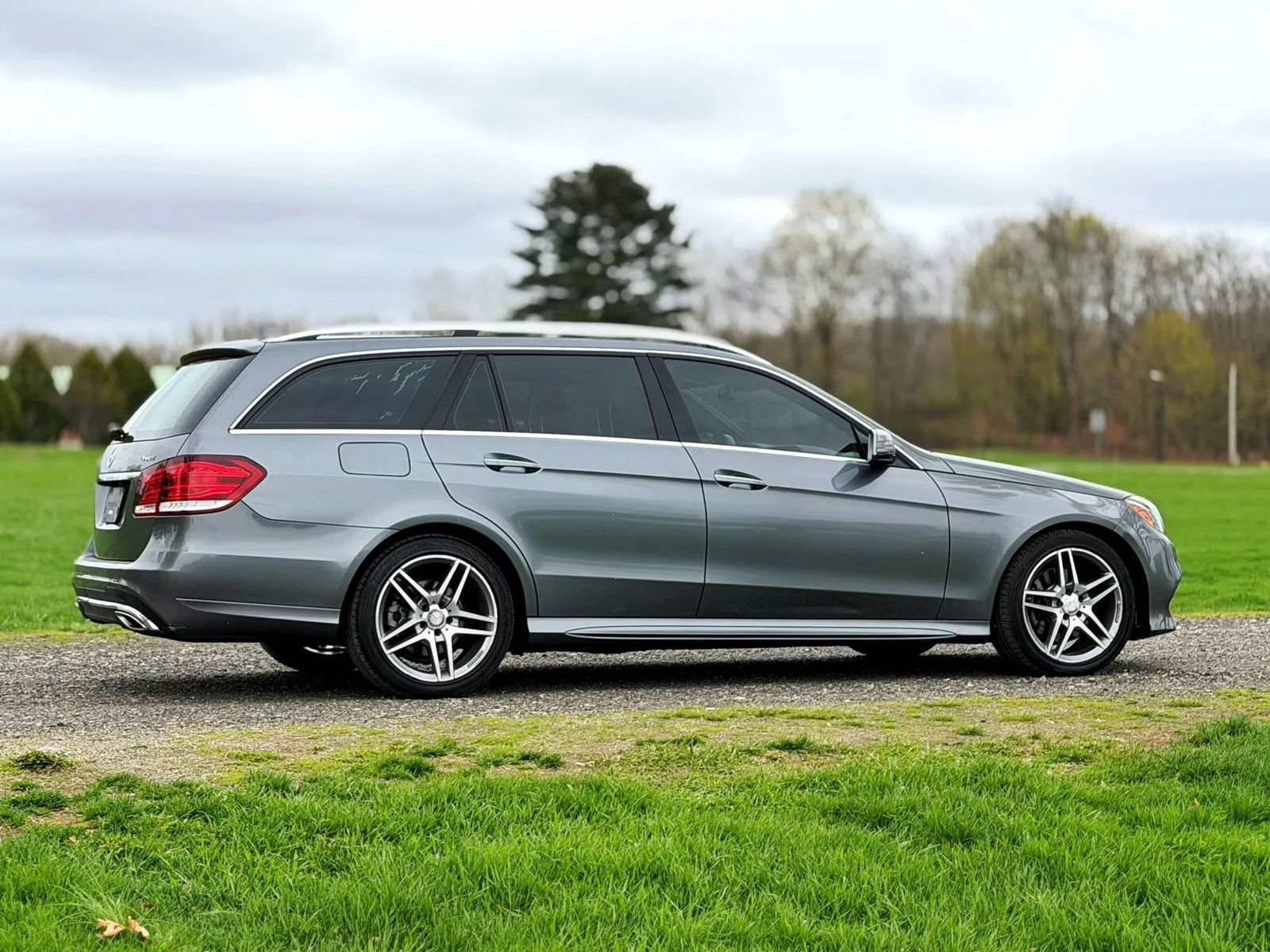 Used 2016 Mercedes-Benz E 350 4MATIC Wagon image 17