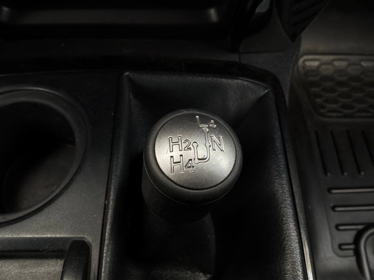 Used 2015 Toyota 4Runner Trail Premium AWD/4WD image 27