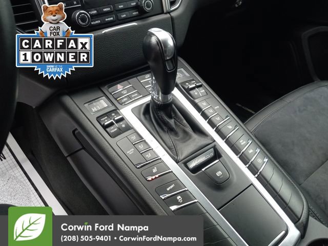 Used 2018 Porsche Macan image 17