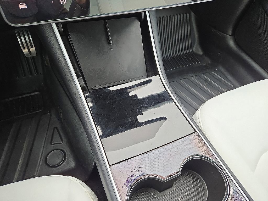 Used 2018 Tesla Model 3 Long Range image 28
