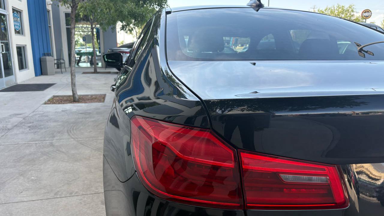 Used 2018 BMW 540i RWD image 14