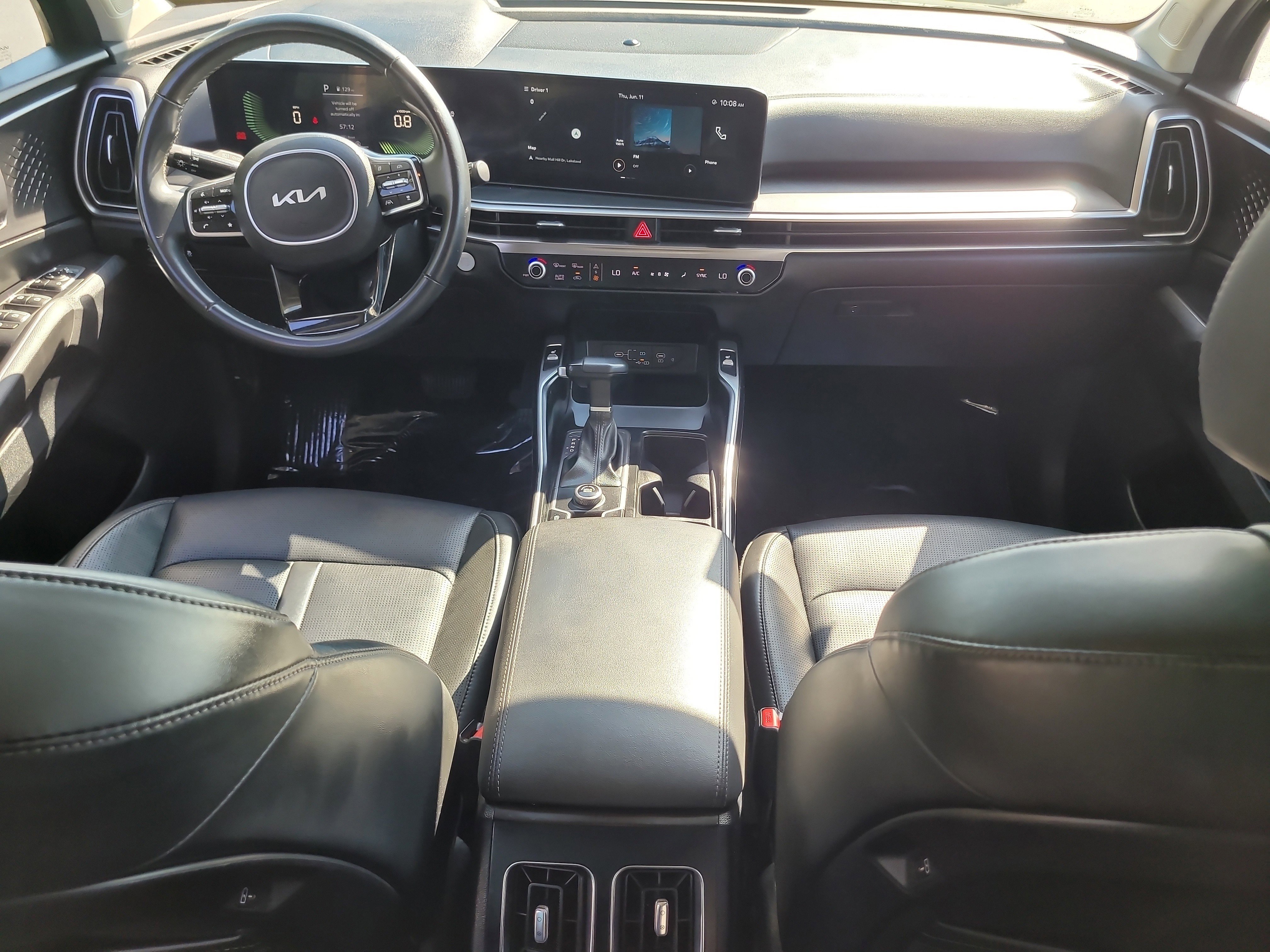 Used 2024 Kia Sorento S FWD image 16