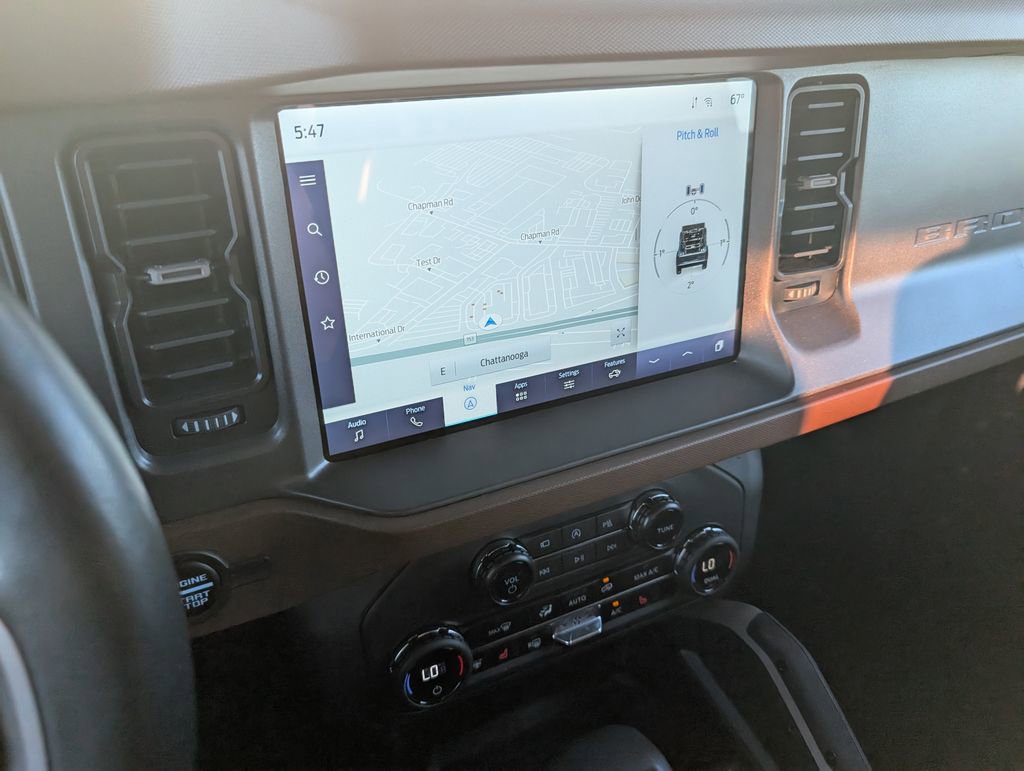Used 2024 Ford Bronco Outer Banks image 8