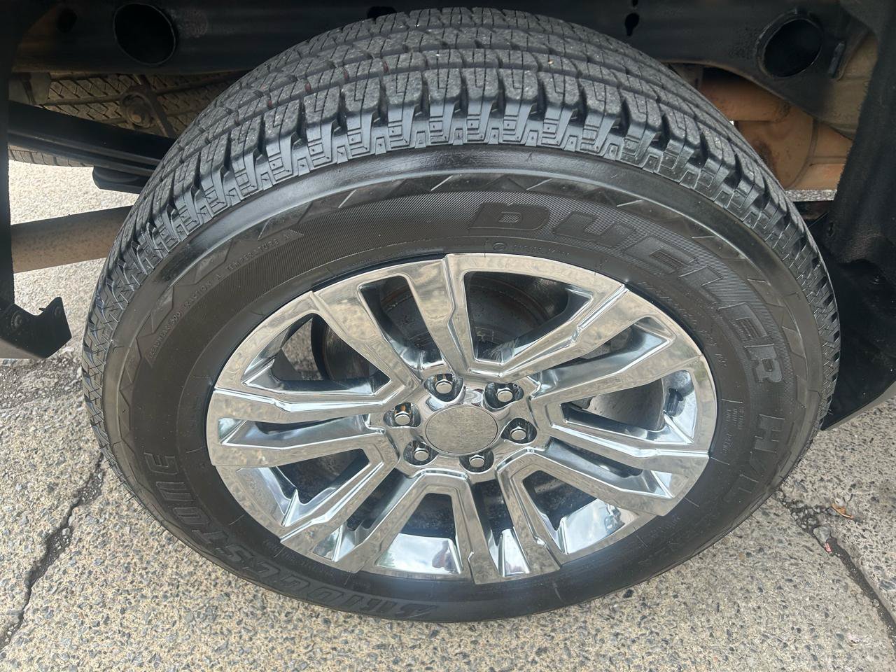 Used 2018 Chevrolet Silverado 1500 LT w/ All Star Edition AWD/4WD image 10