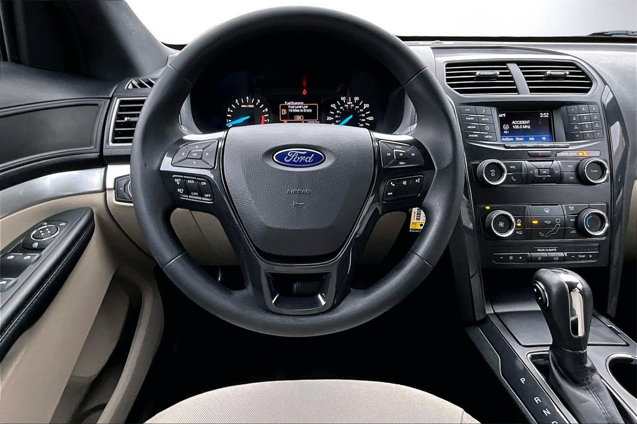 Used 2019 Ford Explorer FWD image 11