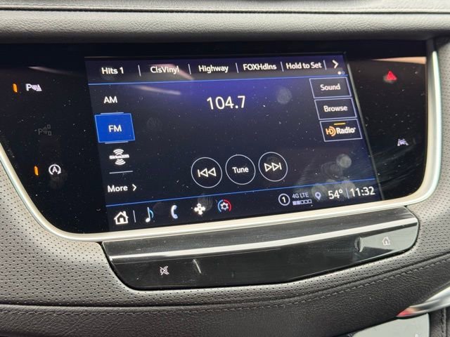 New 2025 Cadillac XT6 Luxury w/ LPO, Premium Carpet Package AWD/4WD image 32