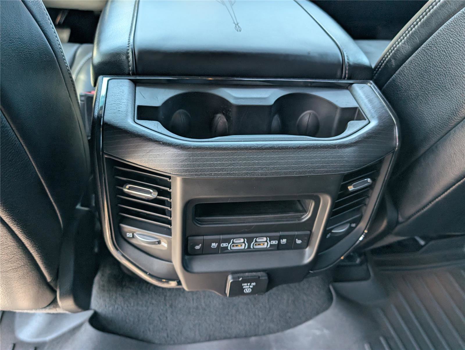 Used 2023 RAM 1500 Limited AWD/4WD image 23