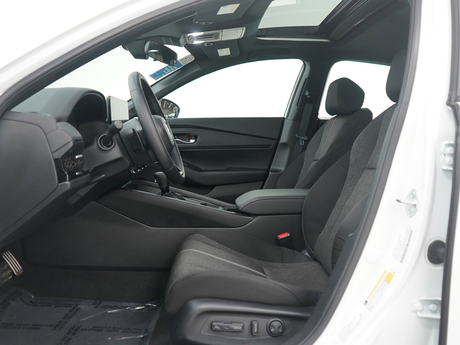 Used 2025 Honda Accord Sport image 21