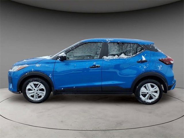 Certified 2024 Nissan Kicks S image 2