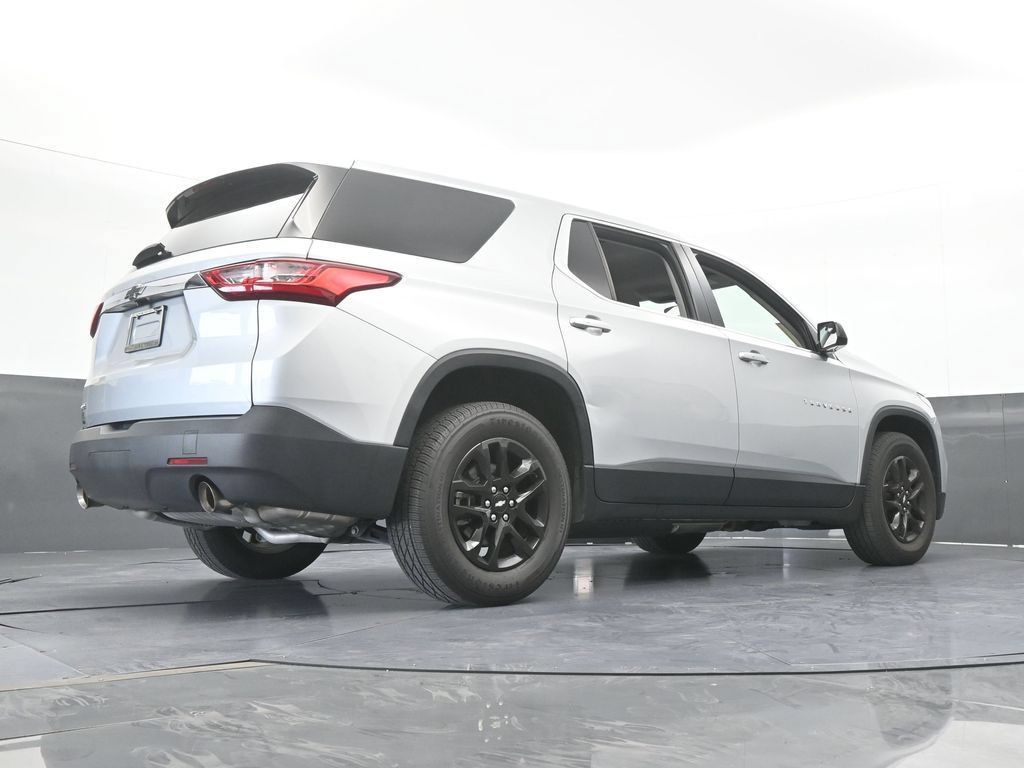 Used 2020 Chevrolet Traverse LS FWD image 56