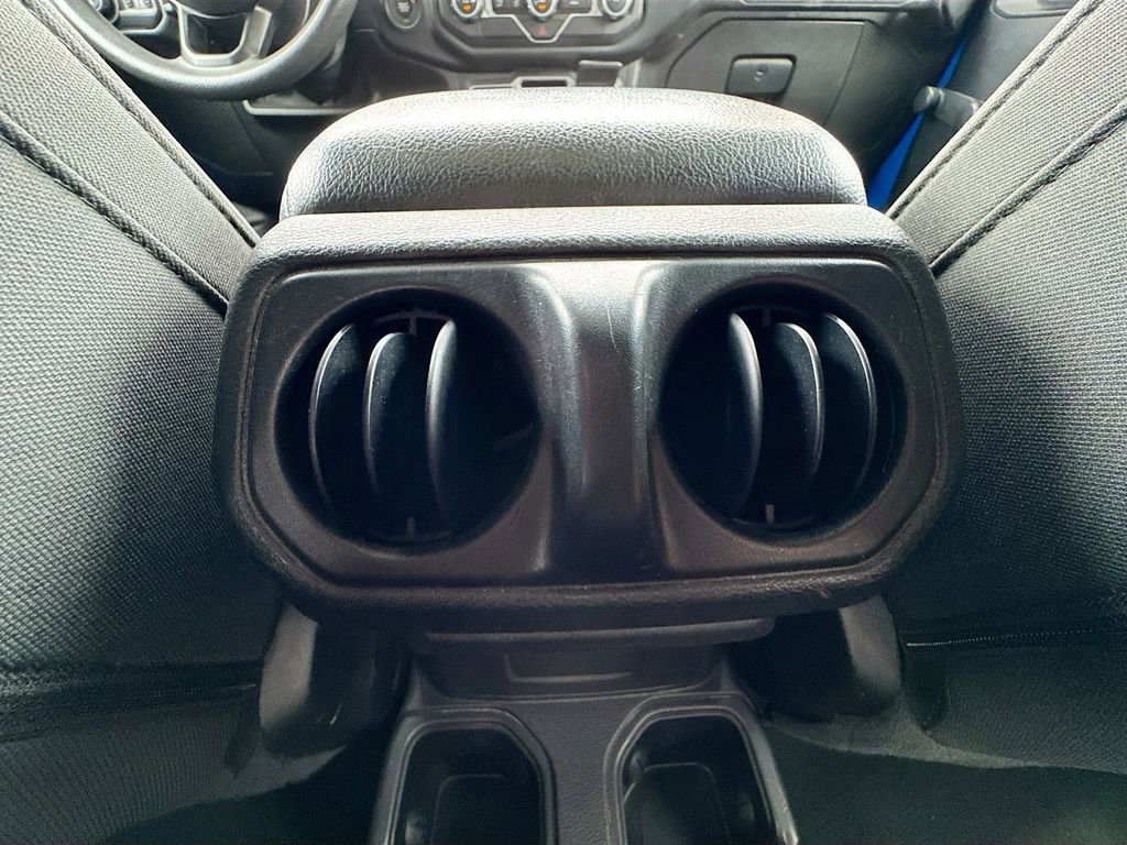 Used 2021 Jeep Gladiator Sport AWD/4WD image 29