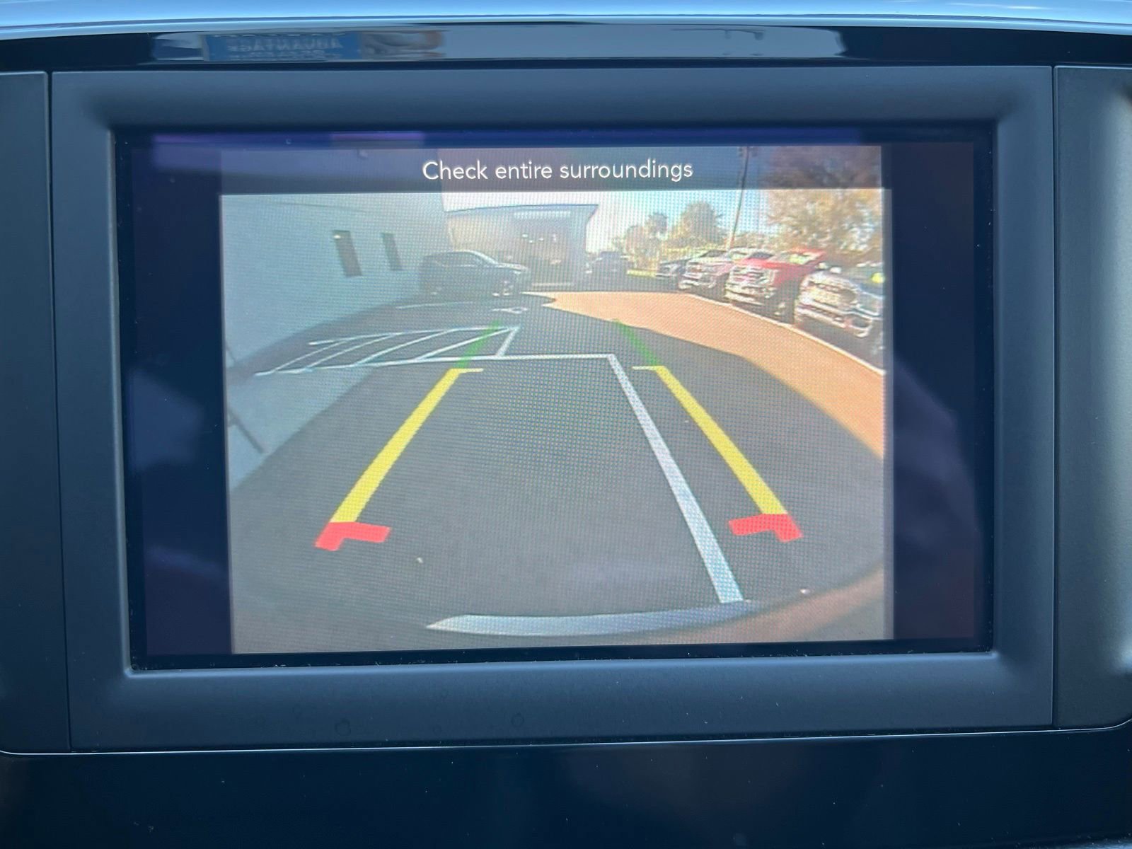 Used 2019 Chrysler Pacifica Touring Plus w/ S Appearance Package image 34