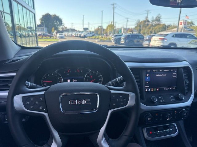 Used 2023 GMC Acadia SLT w/ Elevation Edition image 23