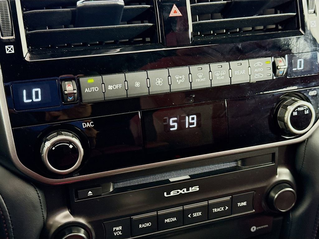 Certified 2023 Lexus GX 460 Premium image 16