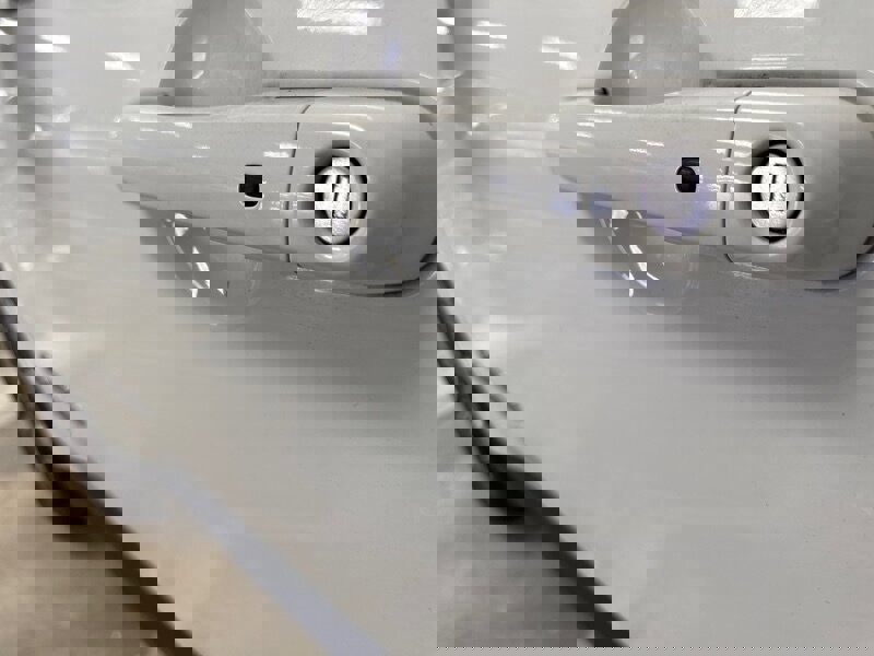 Used 2016 Jeep Renegade Limited image 10