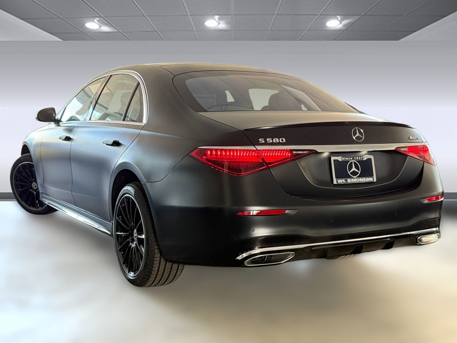 New 2026 Mercedes-Benz S 580 4MATIC Sedan image 2