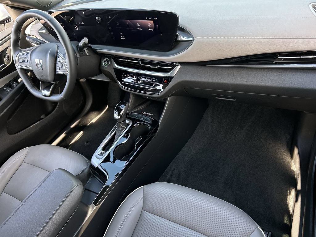 Used 2025 Buick Envista Preferred FWD image 29