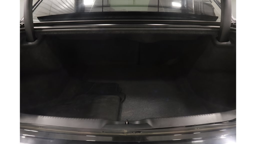 Used 2015 Chrysler 300 Limited AWD/4WD image 20