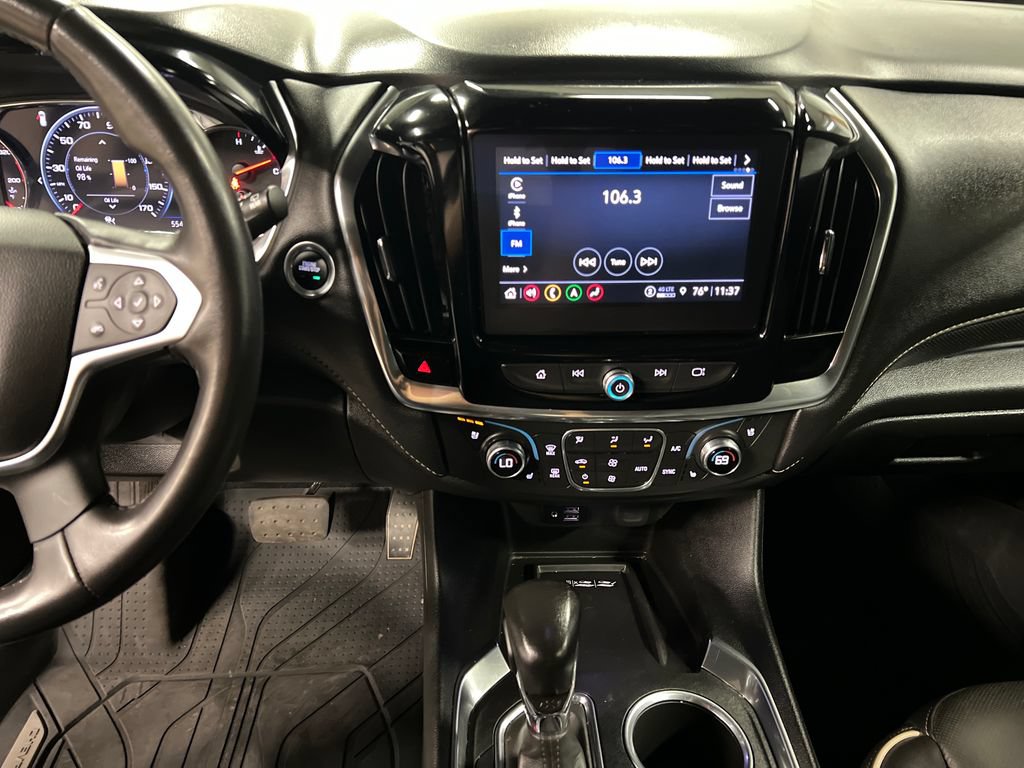 Certified 2022 Chevrolet Traverse Premier w/ LPO, Floor Liner Package AWD/4WD image 23