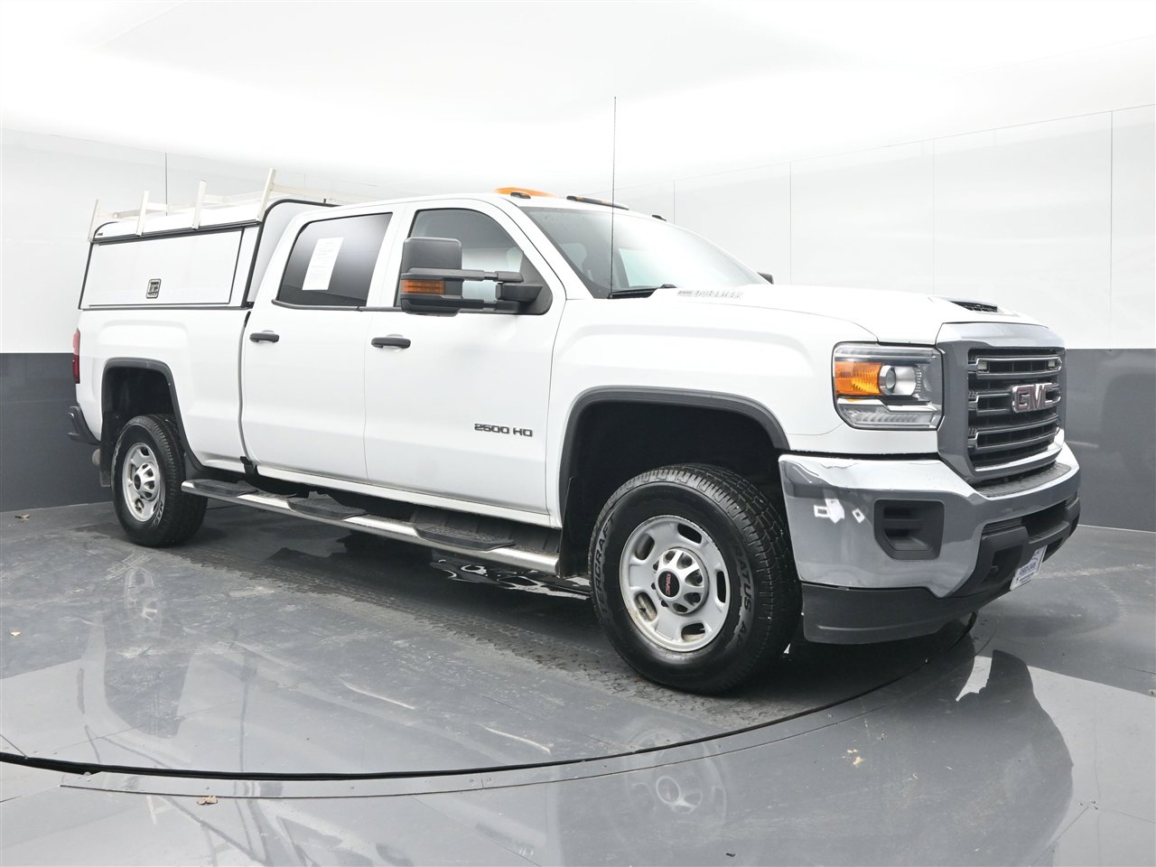 Used 2018 GMC Sierra 2500 2WD Crew Cab w/ Sierra Convenience Package