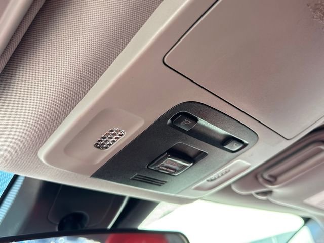 Used 2019 Toyota Camry LE image 29